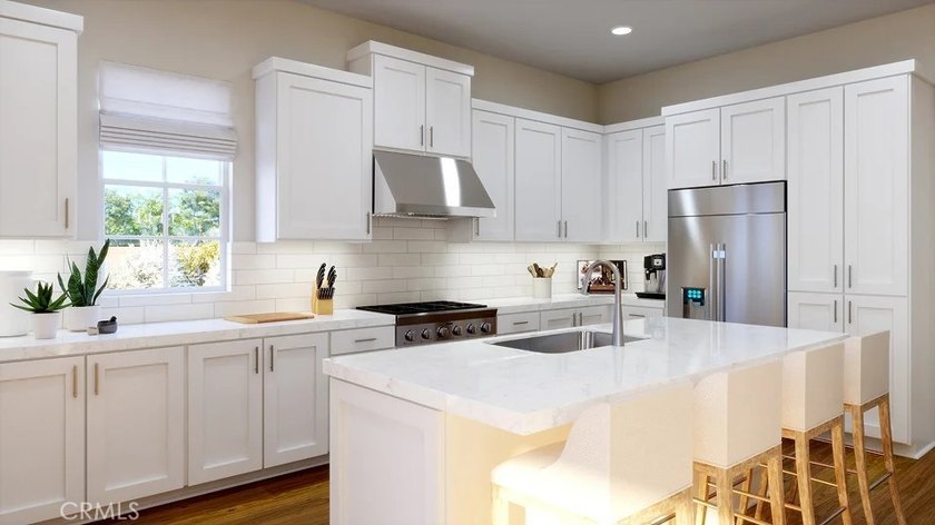 Spacious well designed home with 10' ceilings, 2 bedroom, 2.5 - photo 2