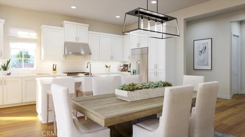 Spacious well designed home with 10' ceilings, 2 bedroom, 2.5 - photo 4