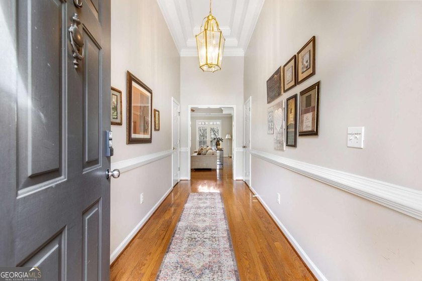 You will love this SPRAWLING RANCH WITH BONUS on a partially - photo 3