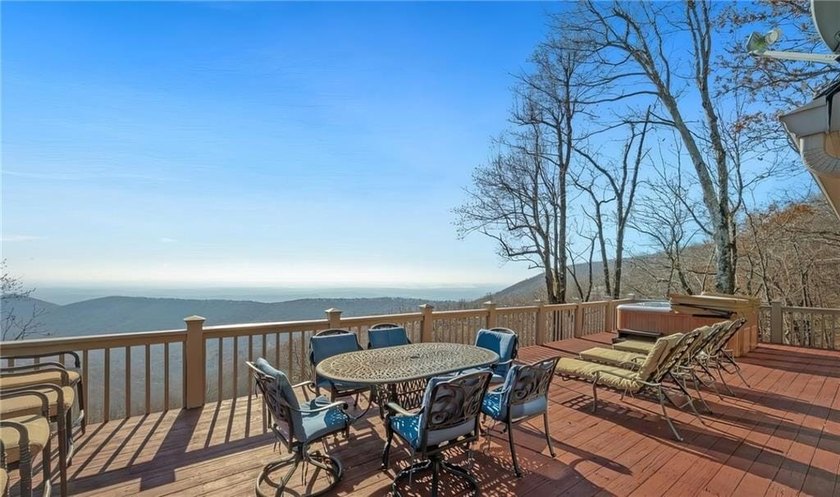 THAT VIEW . . . This perfect mountain cabin sits at over 3000 - photo 8