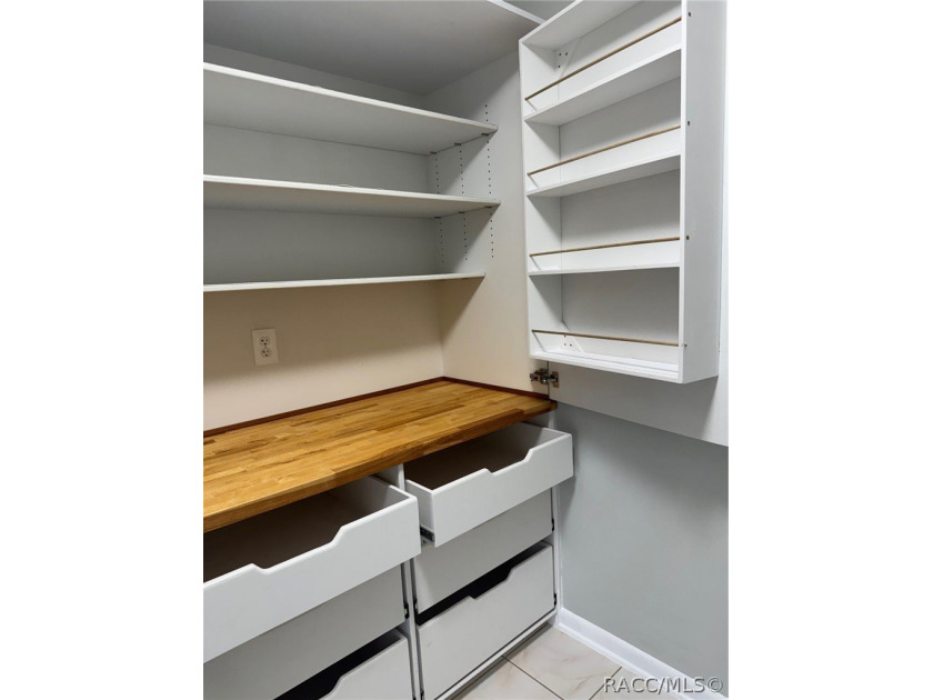 Location! Location! Location for this 2 bedroom 2 bath Oakleaf - photo 20