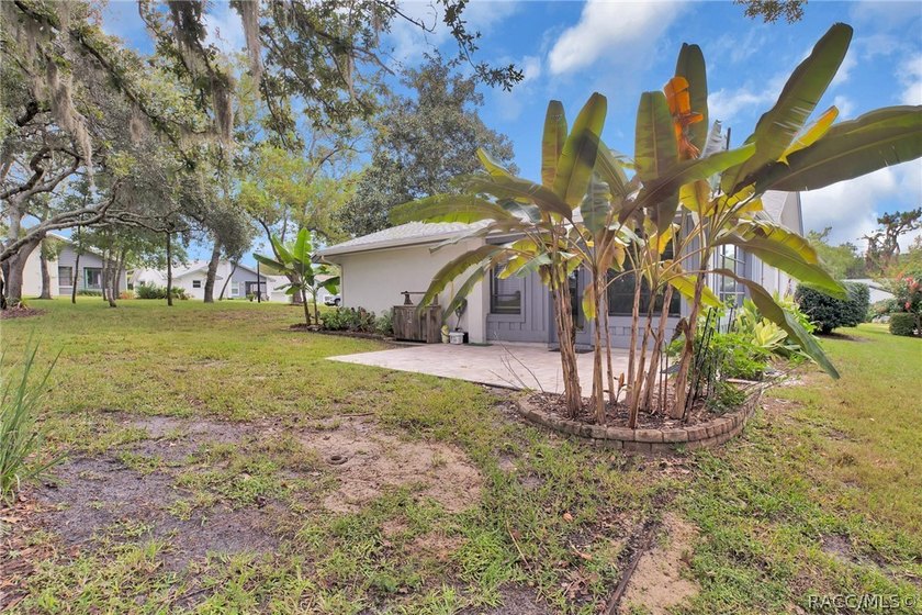 Location! Location! Location for this 2 bedroom 2 bath Oakleaf - photo 40