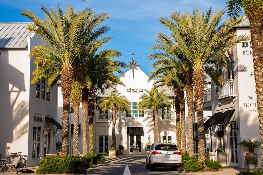 Tucked within the Twin Palms enclave of Inlet Beach, 34 Majestic - photo 50