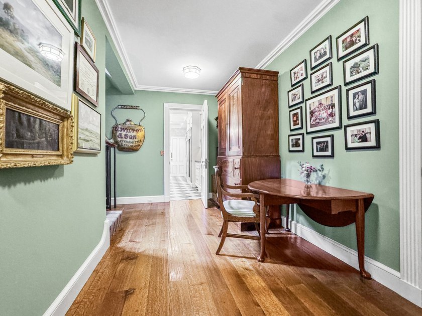 One of Chicago's finest cooperative residences, this - photo 18