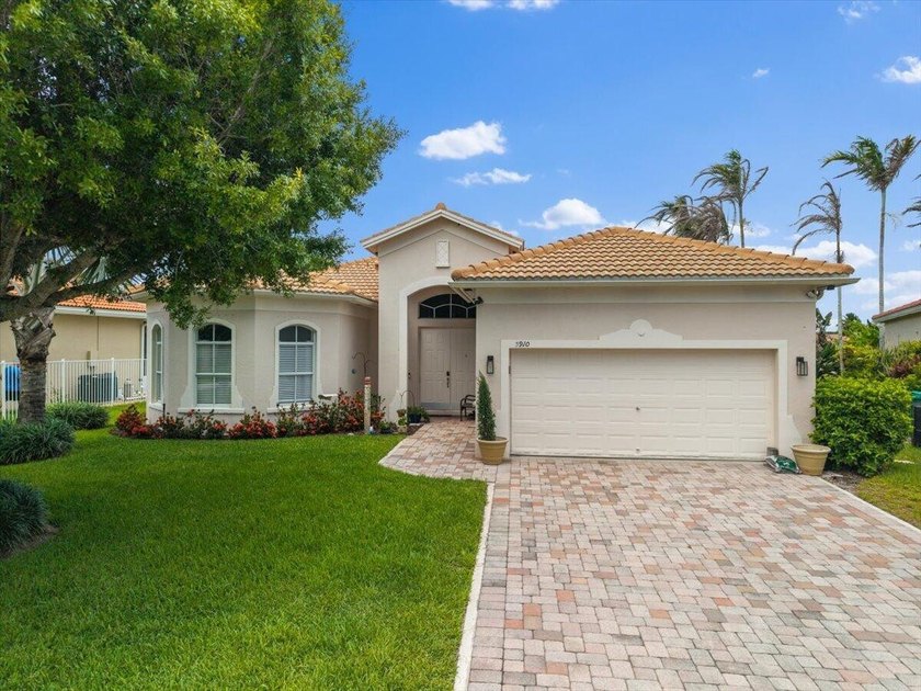Welcome to easy, low-maintenance Florida living in the - photo 37