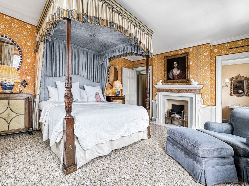 One of Chicago's finest cooperative residences, this - photo 47
