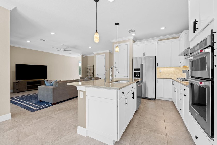 Discover this stunning 3BR/2.5BA pool home in the sought-after - photo 23