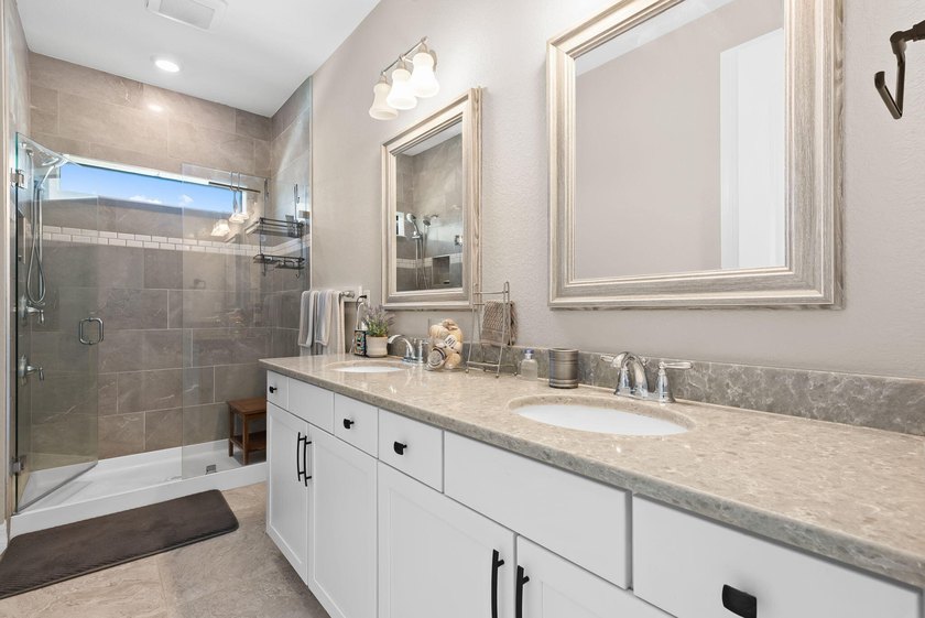 Discover this stunning 3BR/2.5BA pool home in the sought-after - photo 29