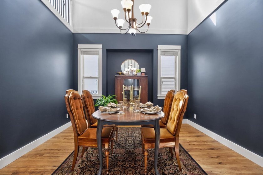 Fabulous 3400 sq ft home in Clayton Heights! Kitchen boasts - photo 15