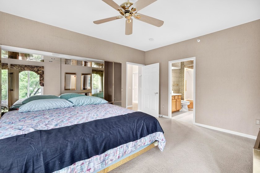 Beautiful luxury condominium home in East Madison's sought after - photo 21