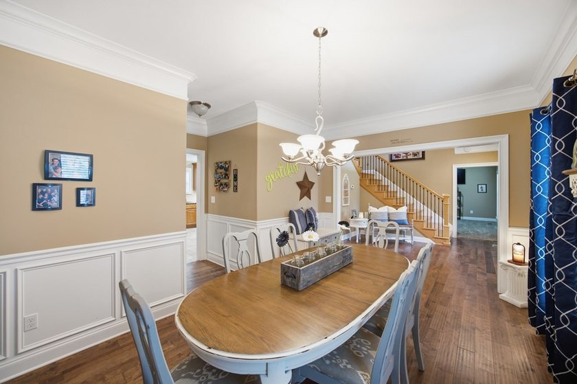 4BD/2.5BA home on 8.21 Acres zoned for Heritage Schools! - photo 9