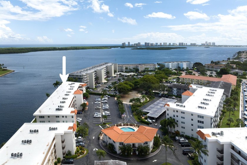 Enjoy the sweeping Intracoastal views in this first floor 2 - photo 20