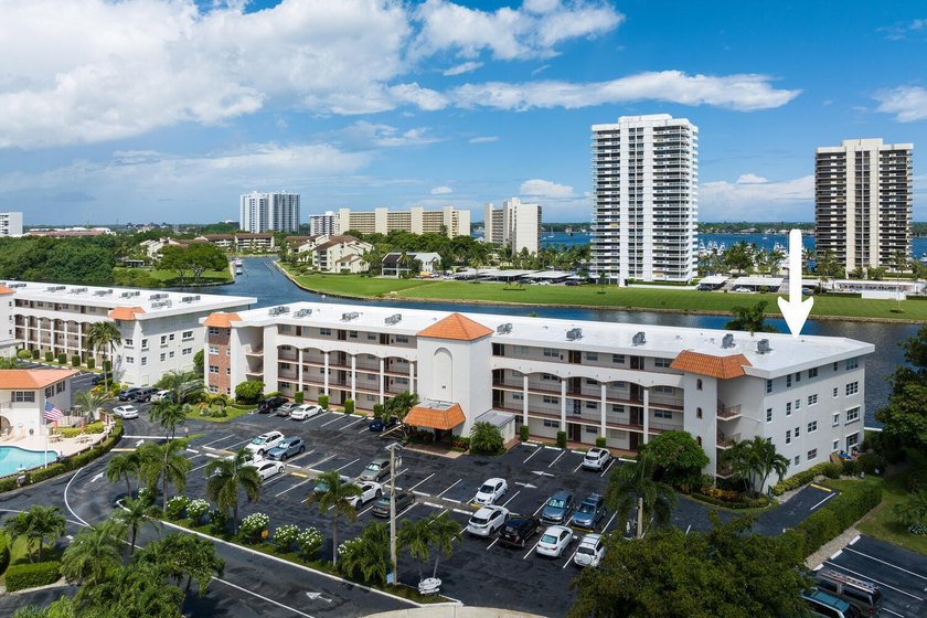Enjoy the sweeping Intracoastal views in this first floor 2 - photo 22