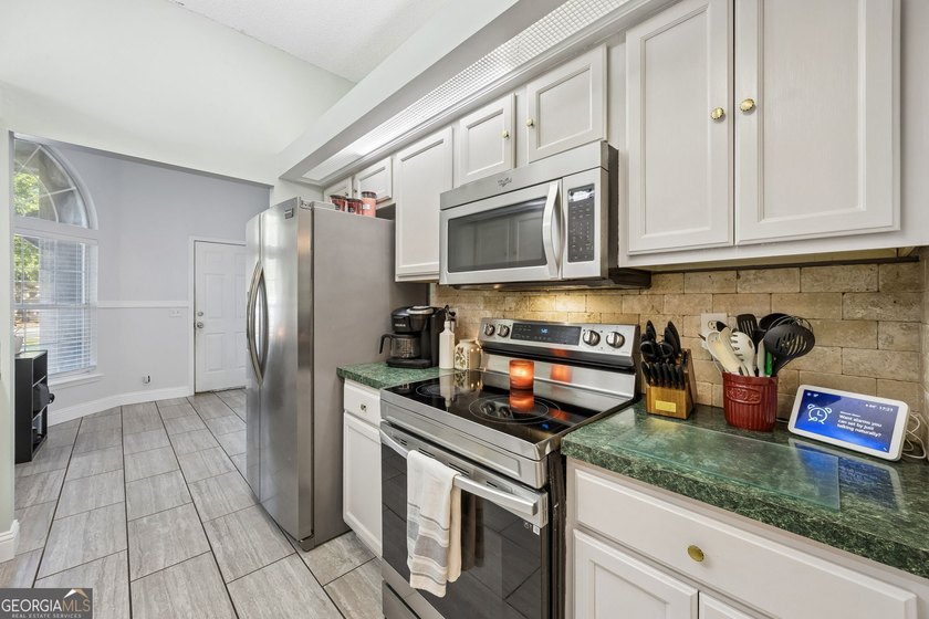 Seller offering up to $7,500 towards closing costs on this - photo 17