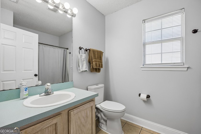 Seller offering up to $7,500 towards closing costs on this - photo 31