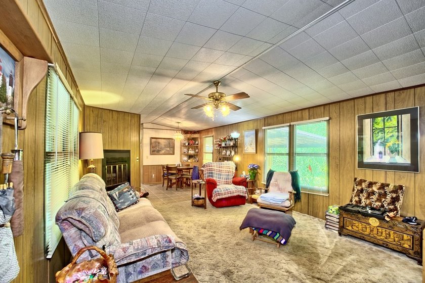 Cute Getaway Near Toledo Bend! Clean and immaculate 2BR/2BA - photo 11