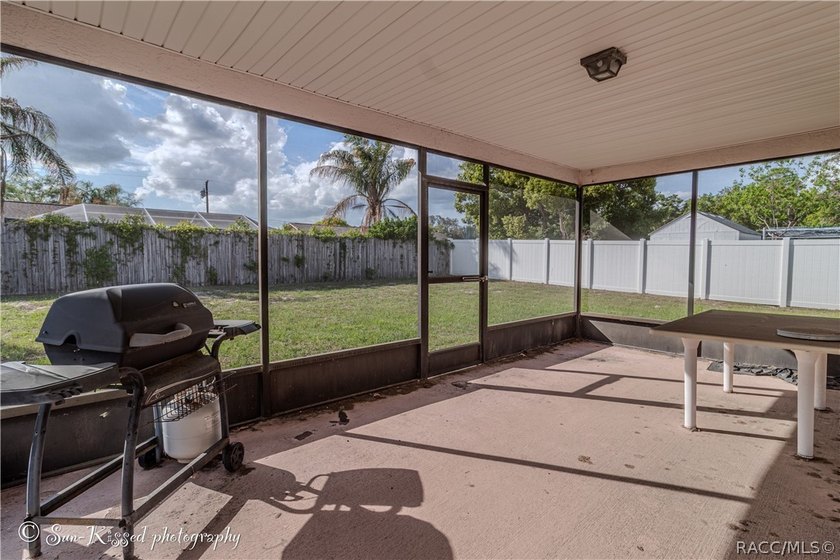BACK ON THE MARKET! FINANCING FELL THROUGH! Opportunity is - photo 37
