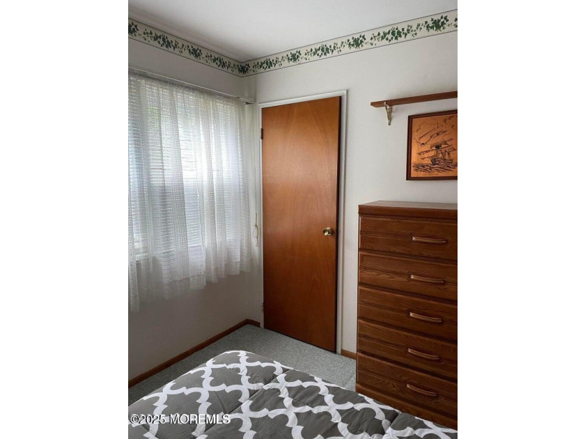Welcome to Cedar Glen Homes. This active adult community is one - photo 11