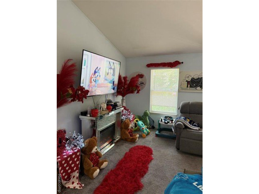 Your wait is over!!!!!! Beautiful spacious ranch condo has so - photo 12