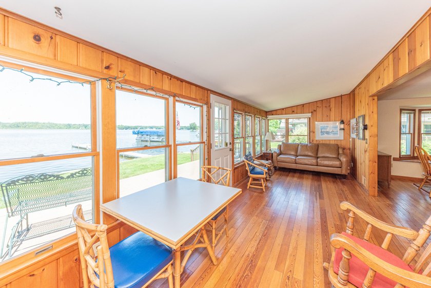 Welcome to this 3-bedroom, 2-bathroom waterfront residence in - photo 10