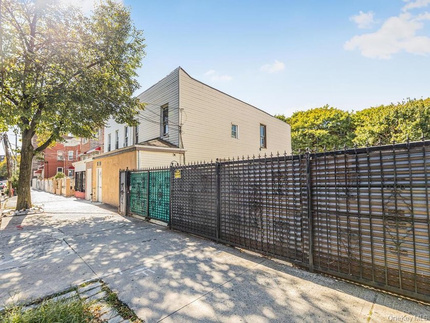 >Attention Buyers, Builders, and Developers! Don't miss this - photo 4