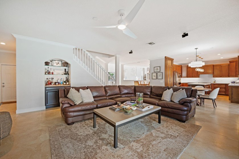 A completely &amp; tastefully upgraded home on a culdesac does exist - photo 20