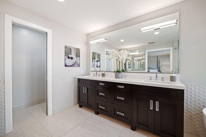 A completely &amp; tastefully upgraded home on a culdesac does exist - photo 33