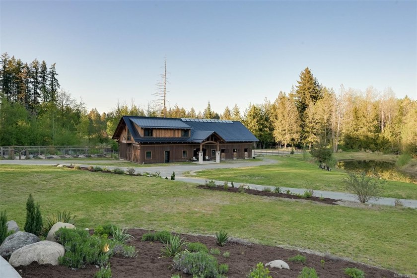 Welcome to 4939 Waters Road, an immaculate custom-built - photo 5