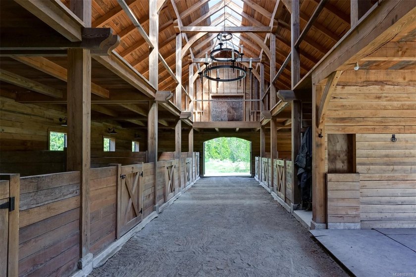 Welcome to 4939 Waters Road, an immaculate custom-built - photo 7