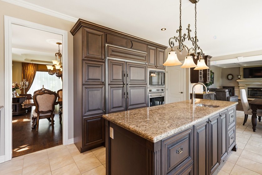 Open House this Sunday July 2nd from 2:00 to 4:00. Majestic - photo 24