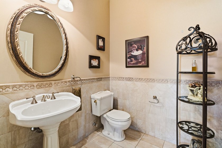 Open House this Sunday July 2nd from 2:00 to 4:00. Majestic - photo 25