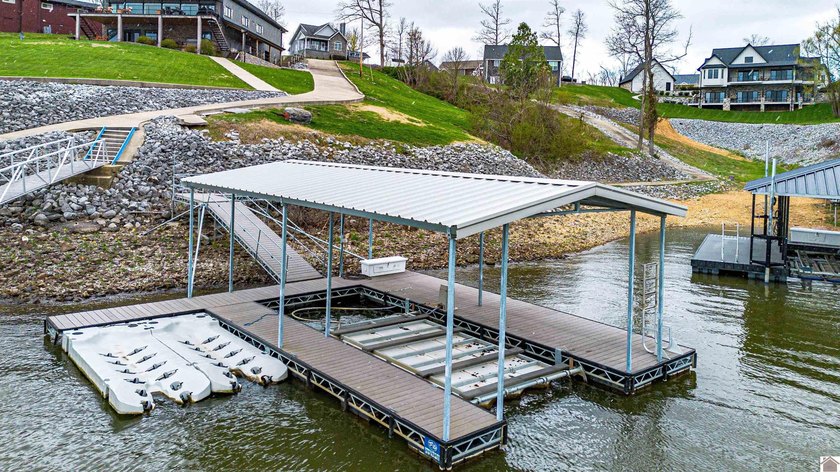 Kentucky Lake waterfront home with private boat dock and year - photo 7