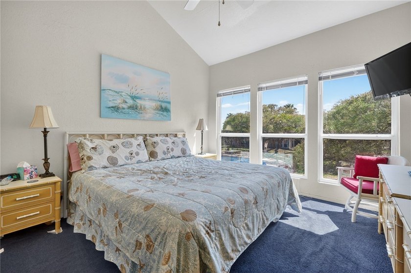 Unique opportunity-- Fully Furnished Corner Condo with - photo 22