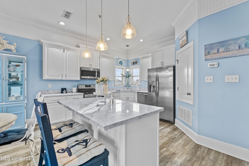 OWNER FINANCING AVAILBLE AND CAN BE USED AS A SHORT TERM RENTAL! - photo 3