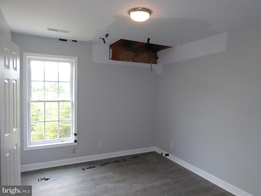 CALL NOW TO SEE THIS COLONIAL HOME WITH LOTS OF PRIVACY AND - photo 22