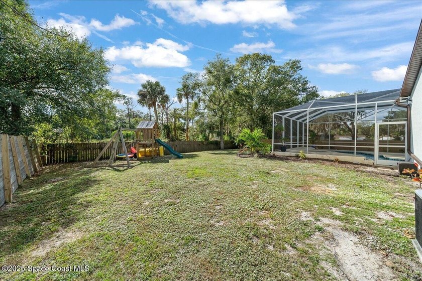 Tired of HOA folks yelling at about boat trailers and RVs - - photo 35