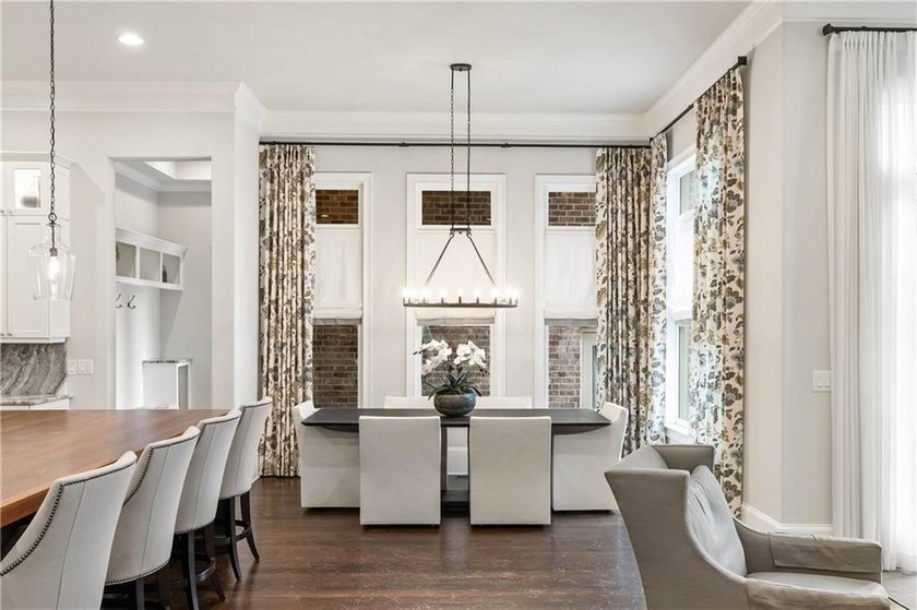 Exceptional one-acre estate just steps from Atlanta Country Club - photo 8