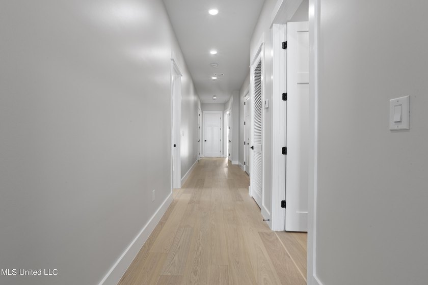 Introducing the First Sand Beach Homes in Biloxi, offering a - photo 52