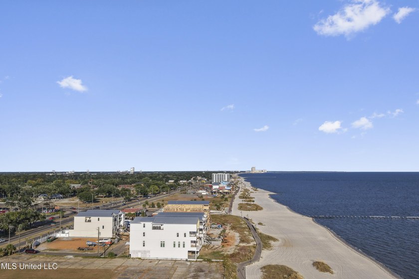 Introducing the First Sand Beach Homes in Biloxi, offering a - photo 60