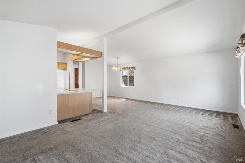 Welcome to 26 Constance, a beautifully maintained 2-bedroom - photo 8