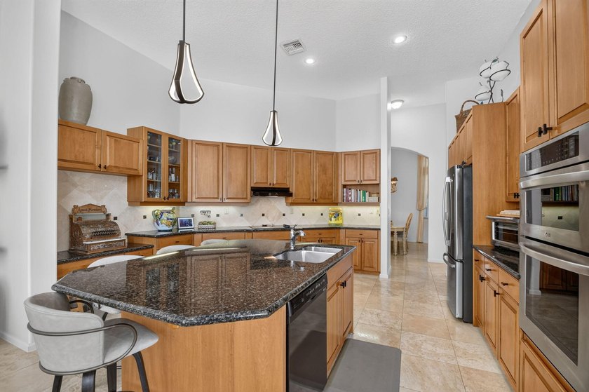 Welcome to your lakefront paradise in highly sought-after - photo 11