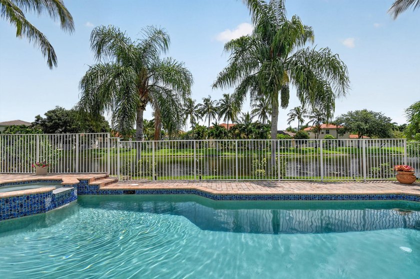Welcome to your lakefront paradise in highly sought-after - photo 48