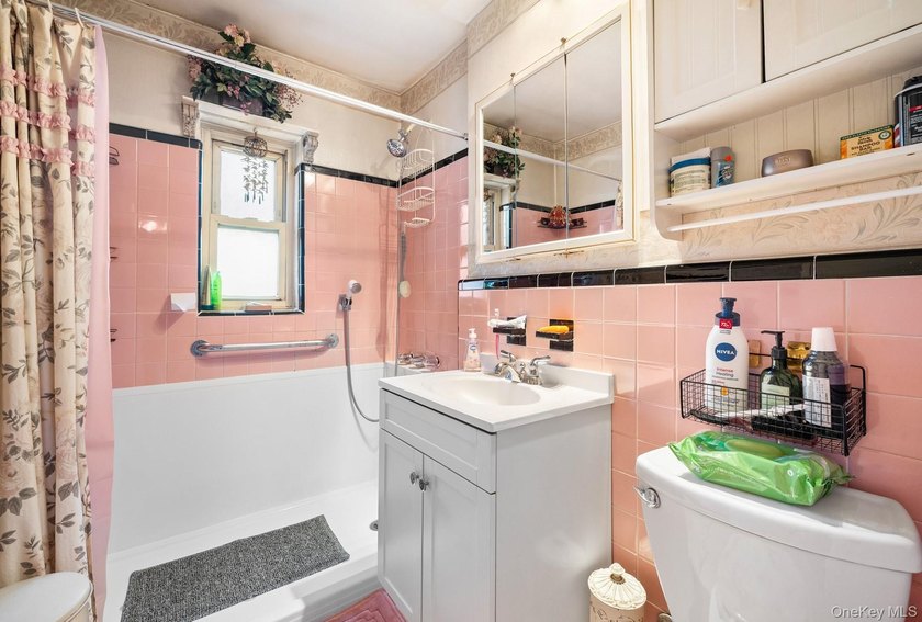 This beautifully maintained 2-family home in the desirable - photo 11