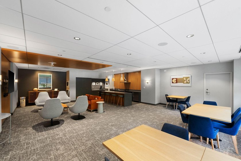 Situated just off Nicollet Mall and step from Loring Park, this - photo 15