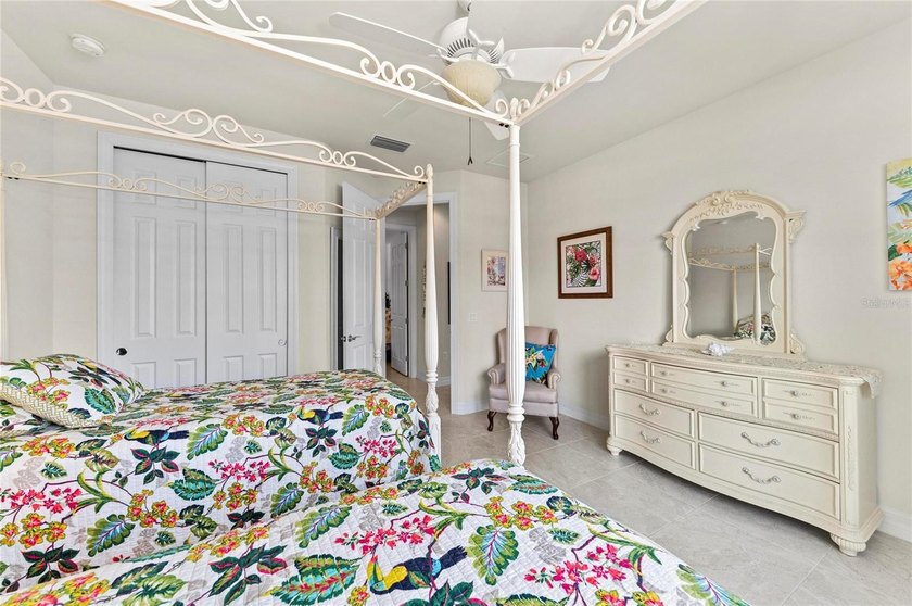 Unbelievable opportunity- all this square footage at this - photo 46
