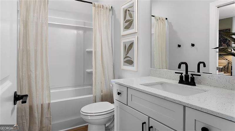 New Construction JW COLLECTION 3 Bedroom 3 Bath Home in Lake - photo 14