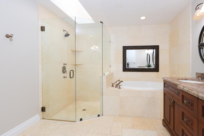 Rare Juno Beach Opportunity - Iconic Seaside Location This is - photo 13