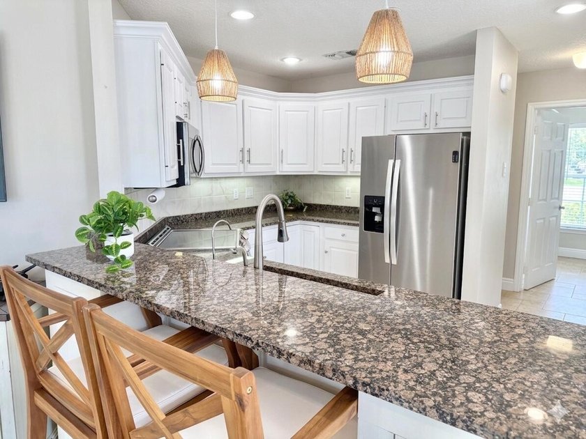 Rare Juno Beach Opportunity - Iconic Seaside Location This is - photo 20