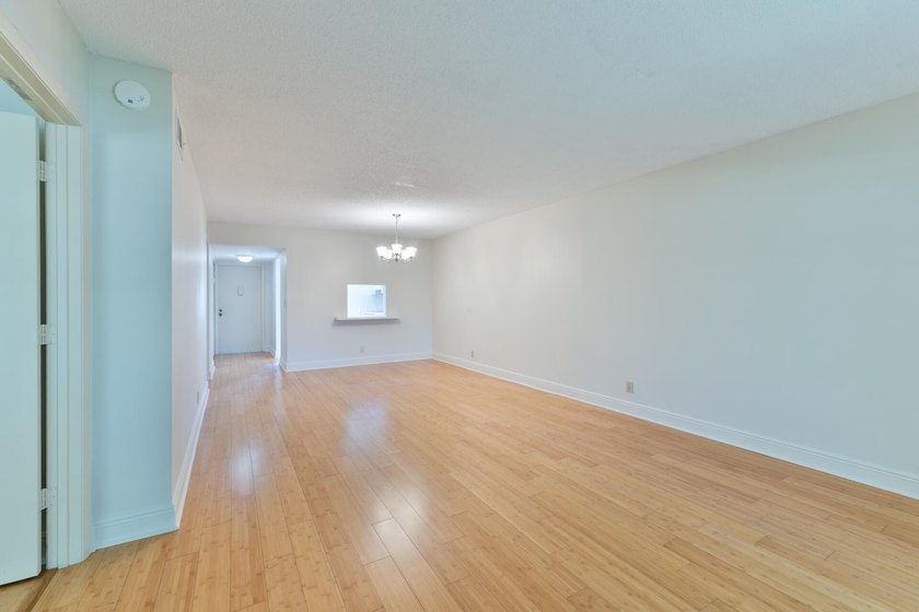 WELCOME TO THIS AMAZING MAINTAINED 2 BR, BATH CONDO IN DESIRABLE - photo 18