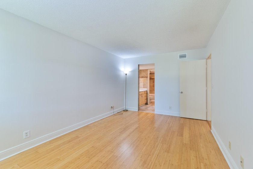 WELCOME TO THIS AMAZING MAINTAINED 2 BR, BATH CONDO IN DESIRABLE - photo 22